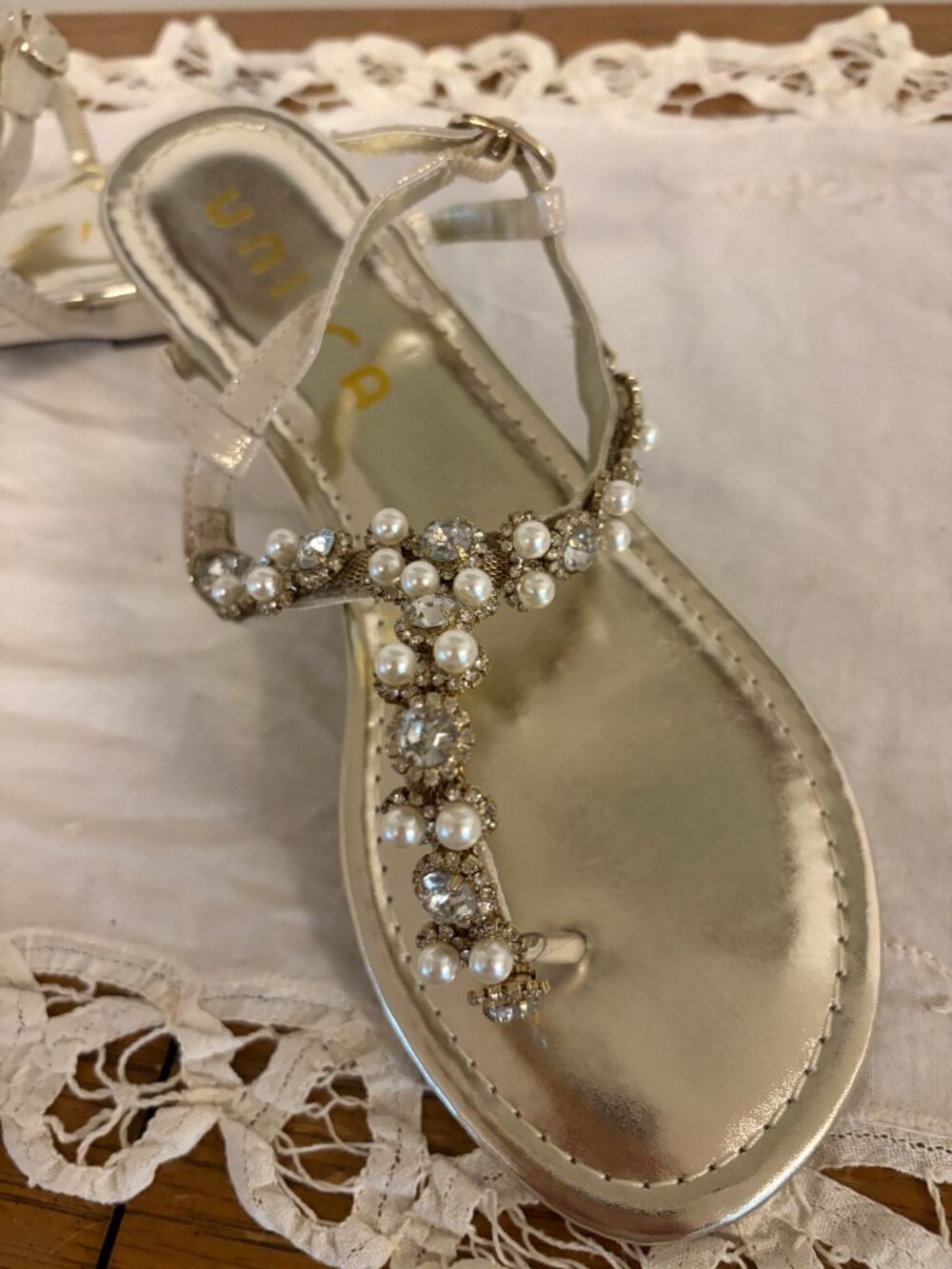 Unisa Women's Size 7.5 Sling Back Beaded Sandal. Gold with Crystal and Pearl. - Picture 2 of 4